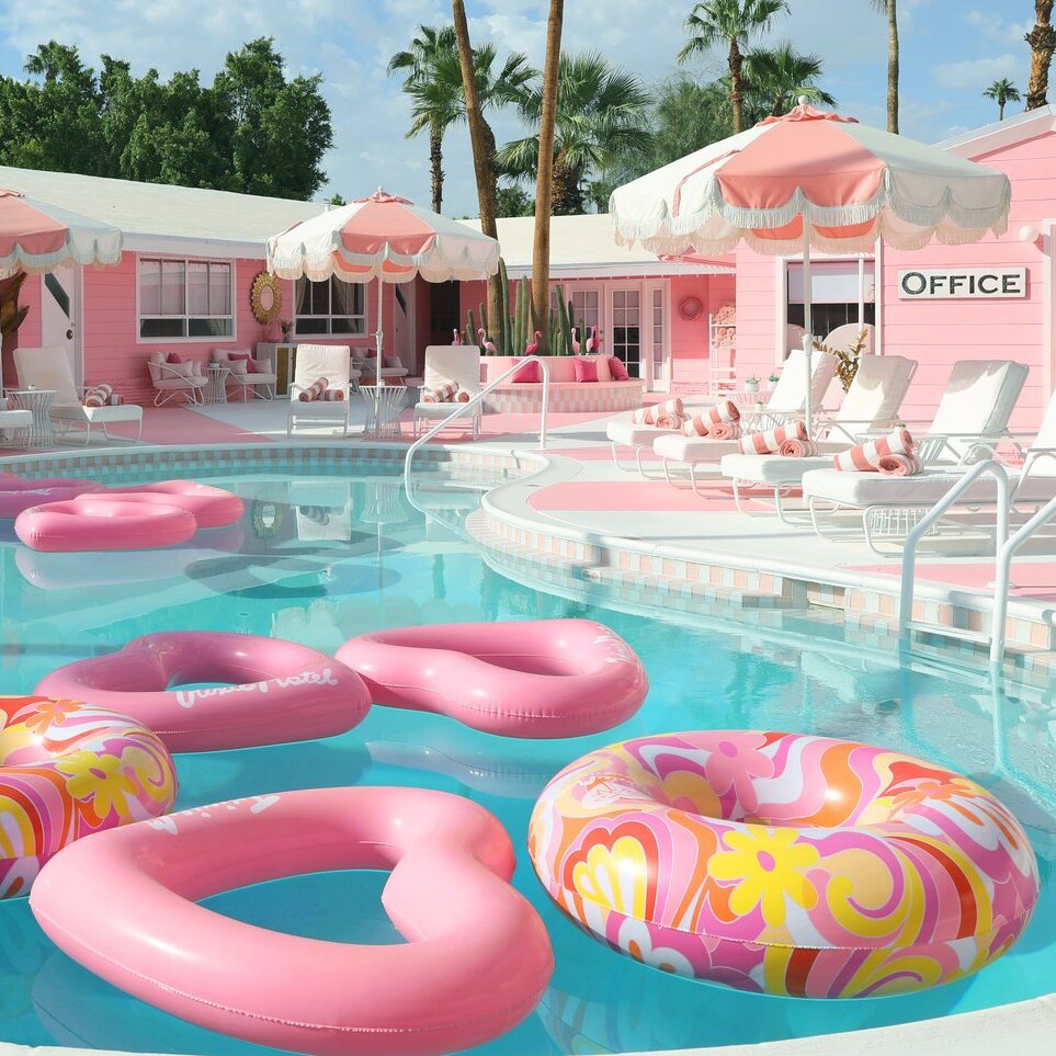 Trixie Motel-blog